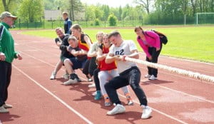 Tug-of-war-competition