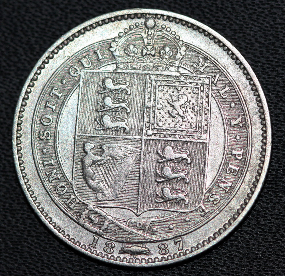 queen-Victoria--silver-shilling-coin-1887-reverse macro