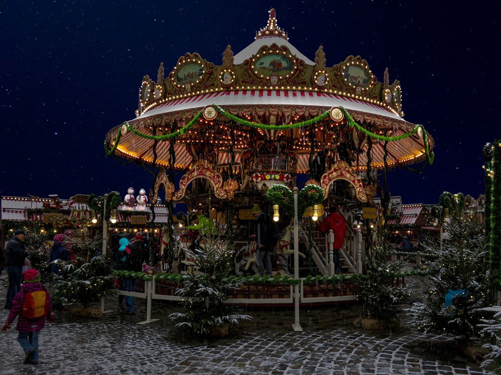 christmas carousel